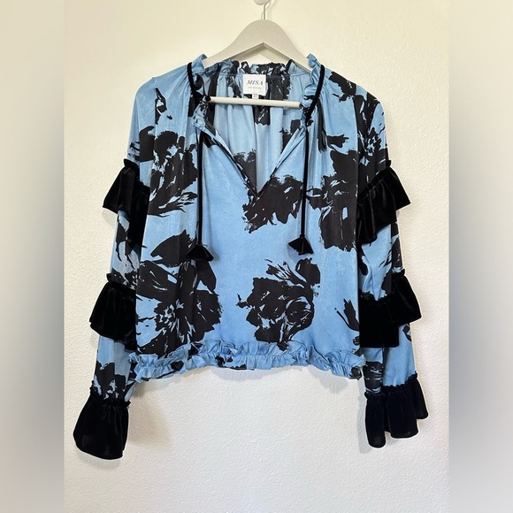 MISA Los Angeles Long Sleeves Tops Black and Black Pre-Owned size XS - Picture 1 of 7